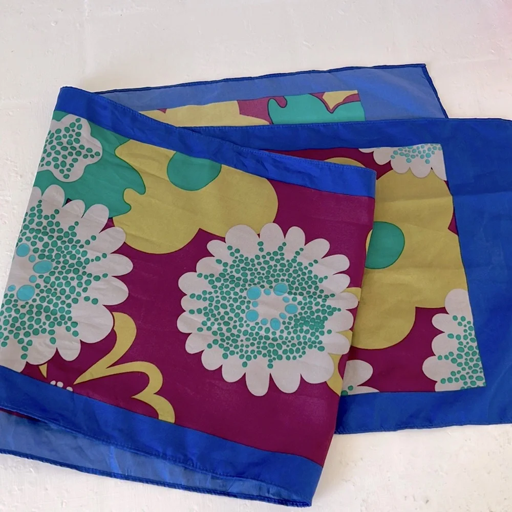 Vintage Silky Scarf - Picture 1 of 3